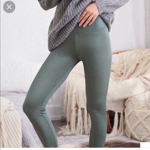 Aerie shiny legging